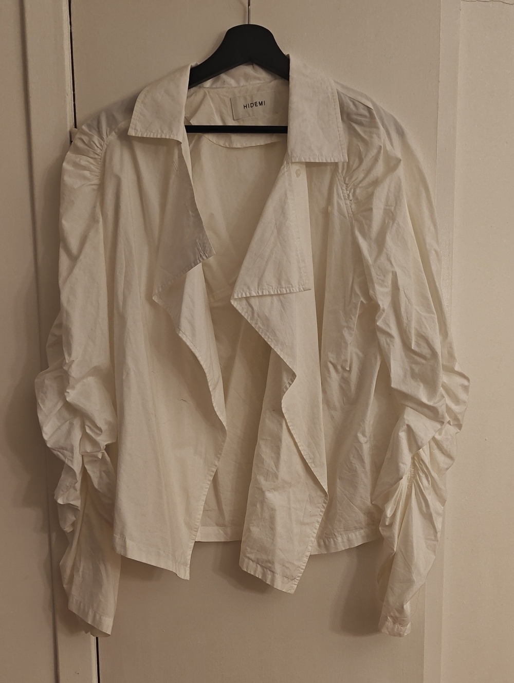 Hidemi White Draped Ruched Sleeve Buttoned Top